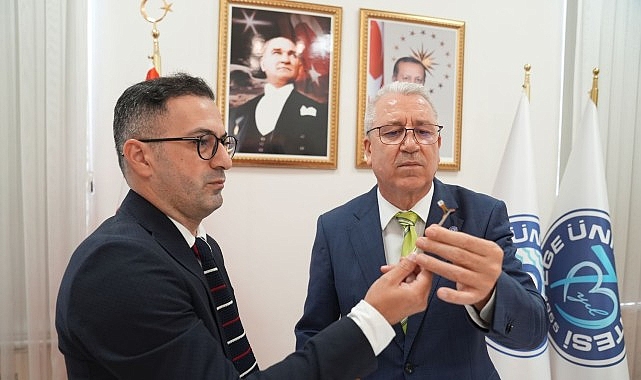 egeli akademisyenden akciger kanserine karsi yenilikci tedavi yaklasimi mF62CMVz