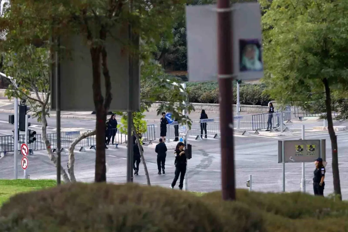 trumpin israil ziyareti icin olaganustu guvenlik onlemleri alindi t8d86FMA.jpg