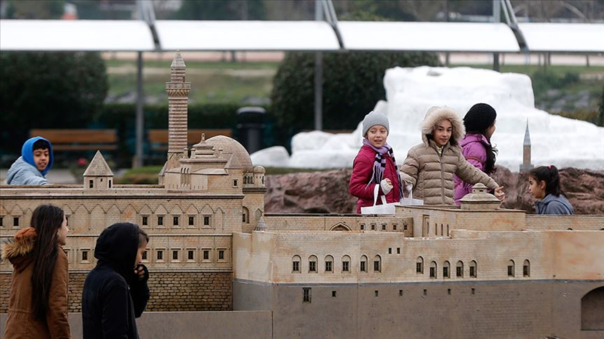 ara tatilde ogrencilerin aileleri ile gezecegi rotalar fSMexfmn.jpg