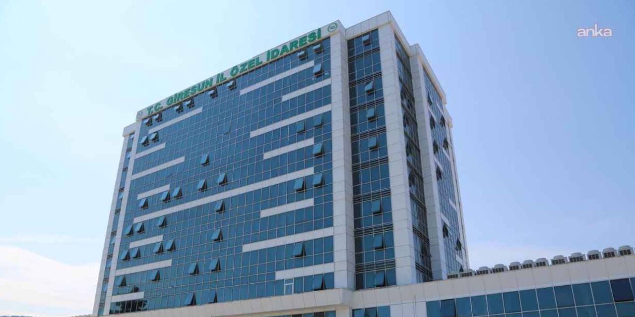 bir sinavda daha mulakat skandali birinciler elendi vekaleten yurutenler atandi wXKJJ3Ia.jpg